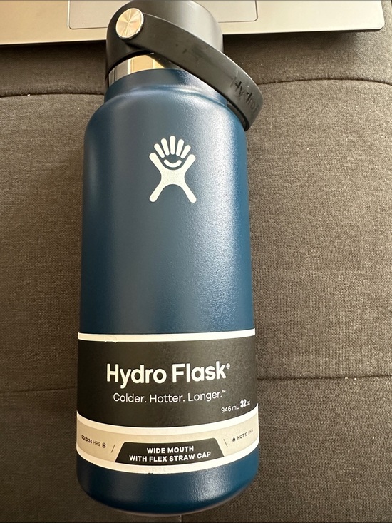 Hydro Flask Other - NEW- Indigo 32oz Hydro Flask